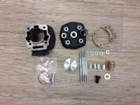 0390 / Neuwertig / Zylinderkit Radical Racing 70cc Stealth 0390 / Neuwertig / Zylinderkit Radical Racing 70cc Stealth