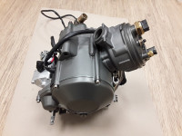 0374 / Neuwertig / Transportsch&auml;den / Motor (Komplett) Minarelli AM6