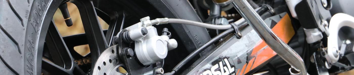 Teil 50cm3 - Schraubenspülung mm Bremssattel ajp - Teil Motorrad, Roller
