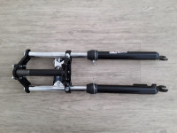 0385 / Neuwertig / Gabel EBR 445
